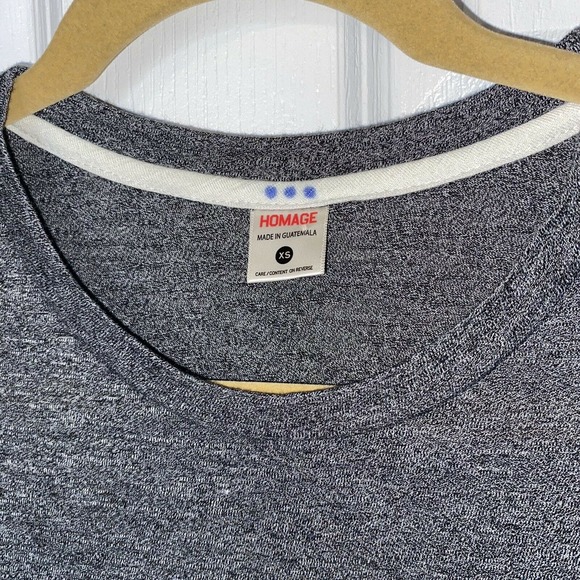 Homage Women's T-Shirt Size XS Stretch Short Sleeve Crew Neck Heather Gray - Picture 2 of 4